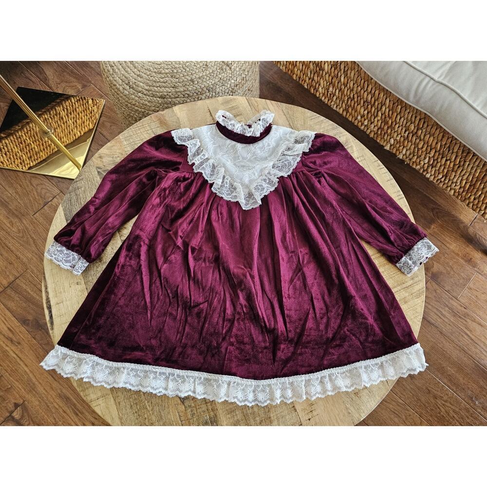 JcPenny Vintage Youth‎ Girls Velvet Lace Dress Size 6 Holiday Christmas